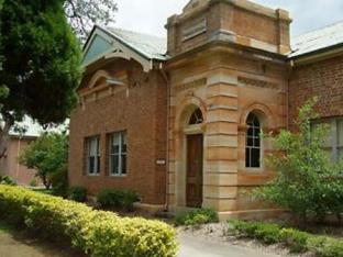 briars country lodge