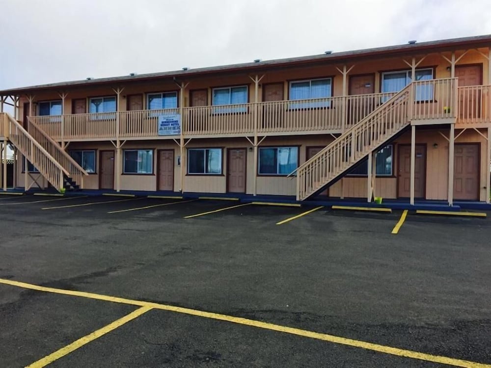 summer wind budget motel