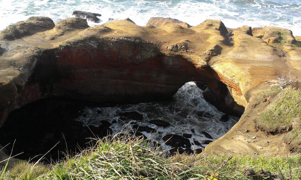summer wind budget motel