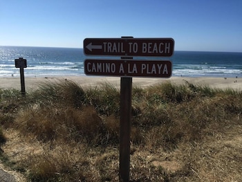 summer wind budget motel