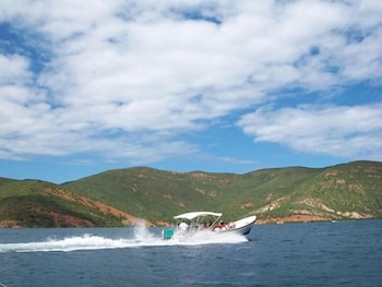 hotel cristina suites