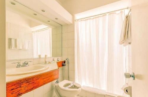 hotel cristina suites