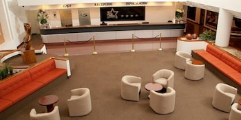 hotel cristina suites