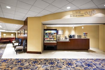 sheraton pittsburgh hotel at station square