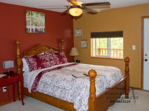 A Hyde Away Inn B&B,Tok>>Southeast Fairbanks,3 star