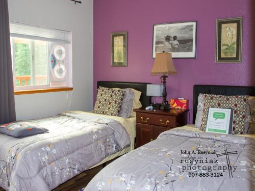 A Hyde Away Inn B&B,Tok>>Southeast Fairbanks,3 star