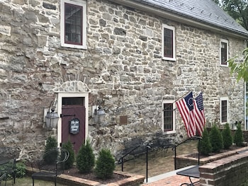 inn at millrace pond
