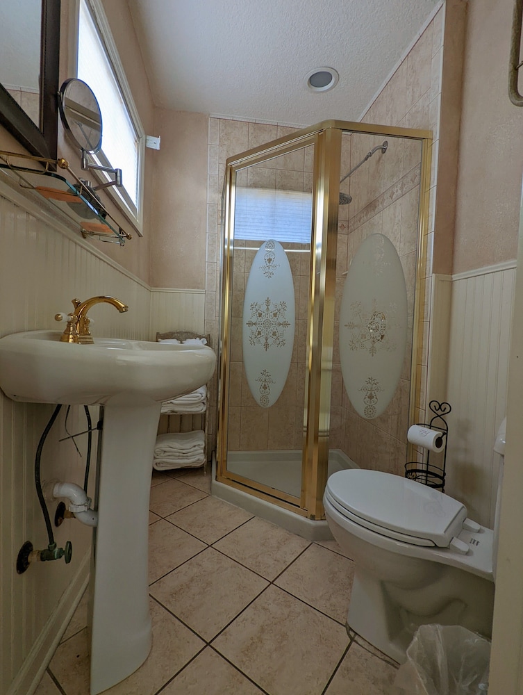 old powder house inn