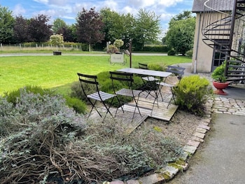 maison dhotes et gite au manoir de la haute pilais
