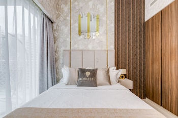 globalstay damac reva residences
