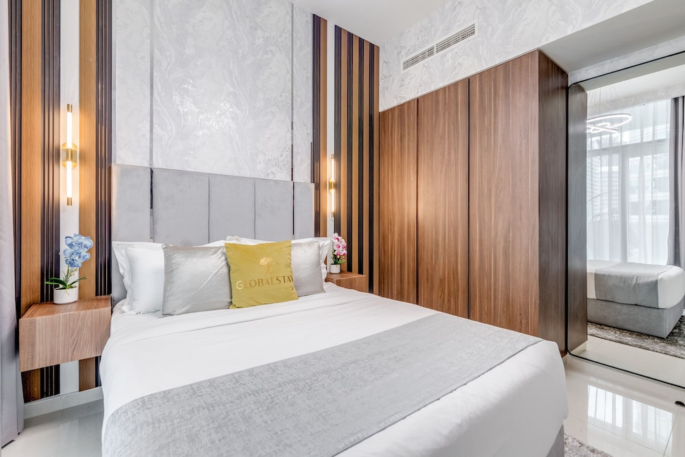 globalstay damac reva residences