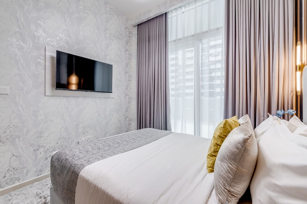 globalstay damac reva residences