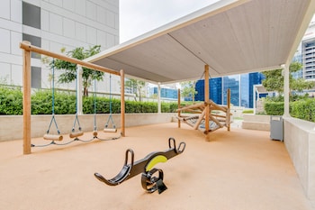 globalstay damac reva residences