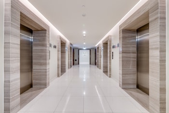 globalstay damac reva residences