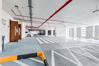 globalstay damac reva residences
