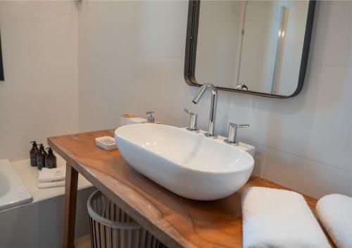 gluck patagonia aparts