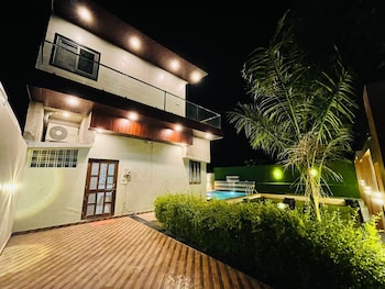 gobravo 2br lux villa wt pvt pool udapur