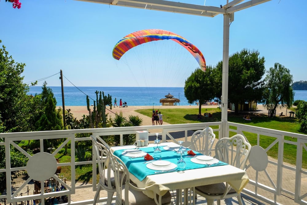 seyir beach hotel