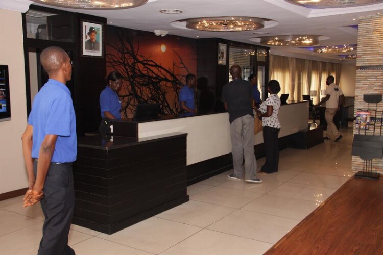 golden tulip owu crown ibadan