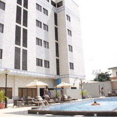 golden tulip owu crown ibadan