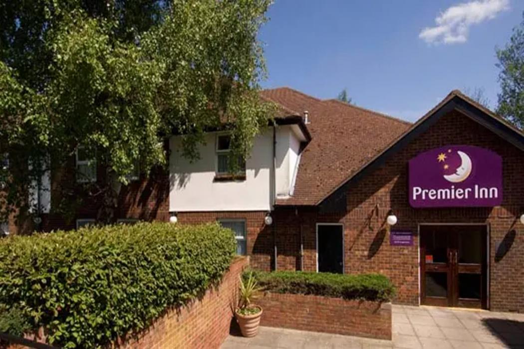 Premier Inn Hagley,Dudley>>Birmingham,3 star