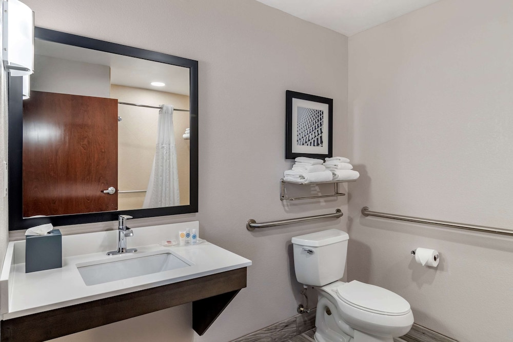 comfort suites mcdonough atlanta south