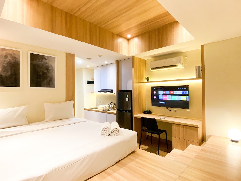 good and cozy studio at pollux chadstone apartment