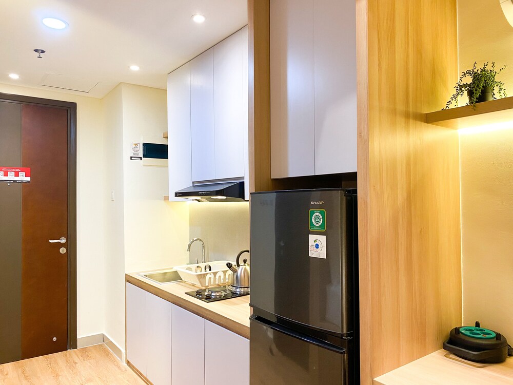 good and cozy studio at pollux chadstone apartment