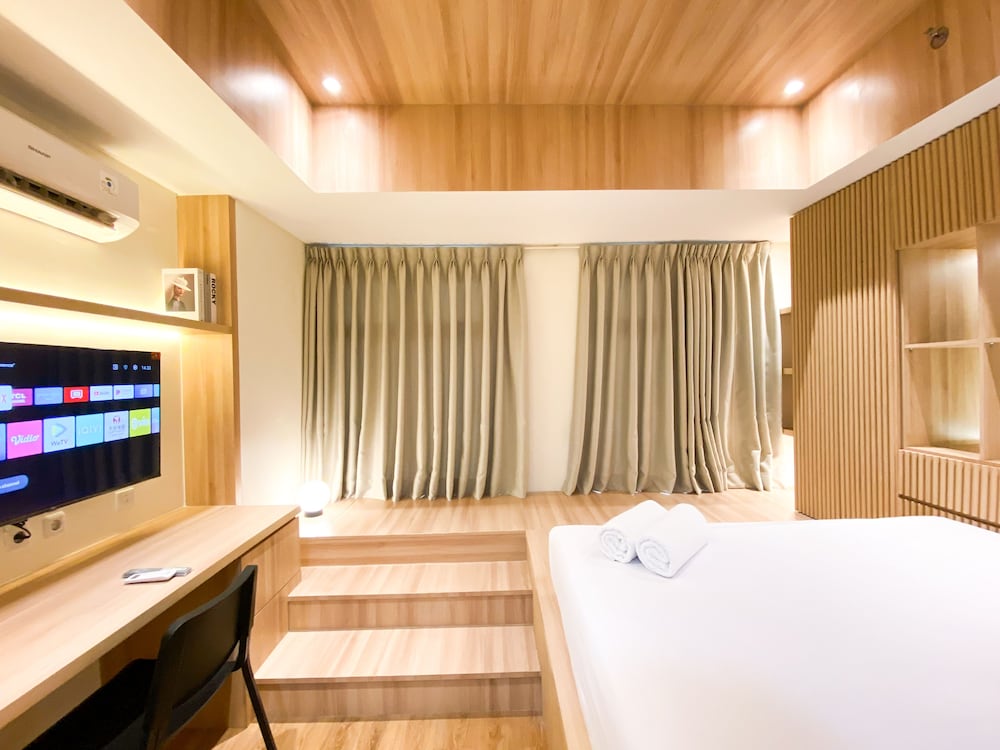 good and cozy studio at pollux chadstone apartment