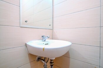 good choice studio at margonda residence 5 apartment