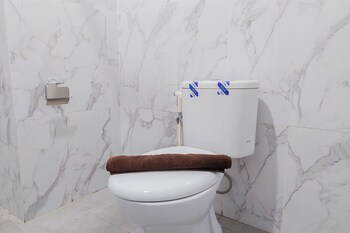 good deal and homey studio apartment anwa residence bintaro