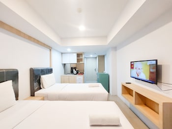 good deal and homey studio at de prima apartment