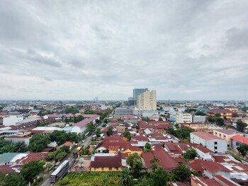 good deal and homey studio at de prima apartment