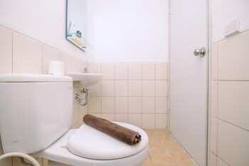 good deal and homey studio azalea suites apartment cikarang