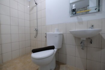 good deal and homey studio azalea suites apartment cikarang