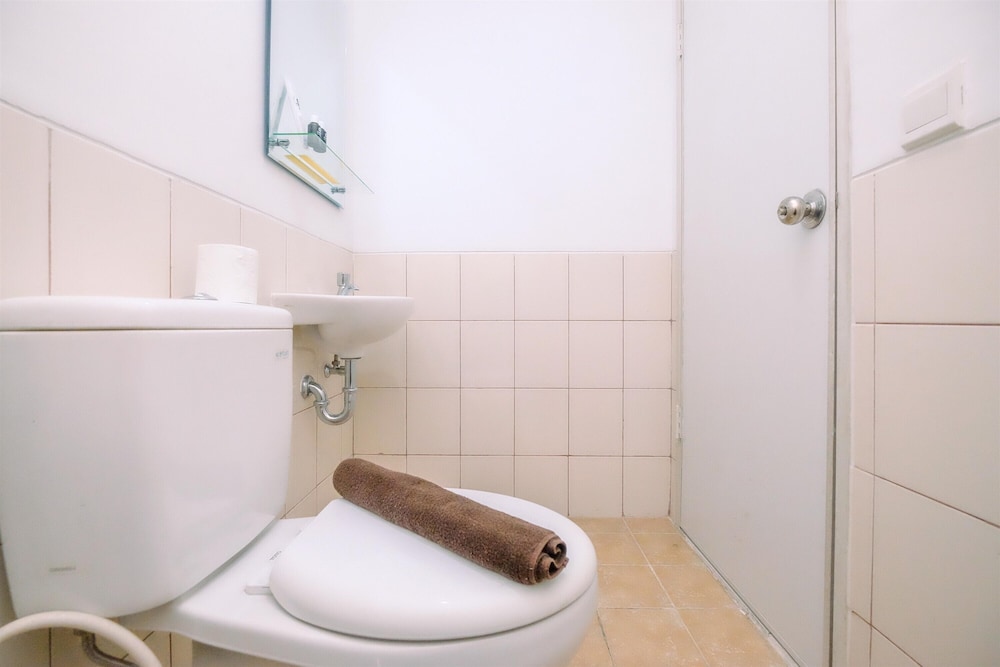 good deal and homey studio azalea suites apartment cikarang