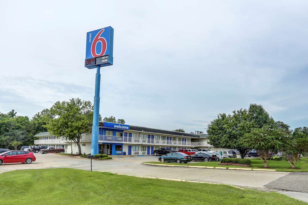 motel 6 port allen la baton rouge