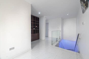 gorgeous shortlet apartment lekki