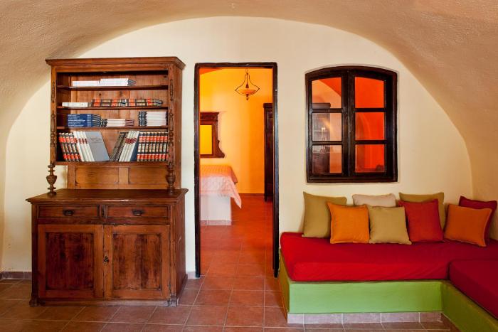 lava suites and lounge