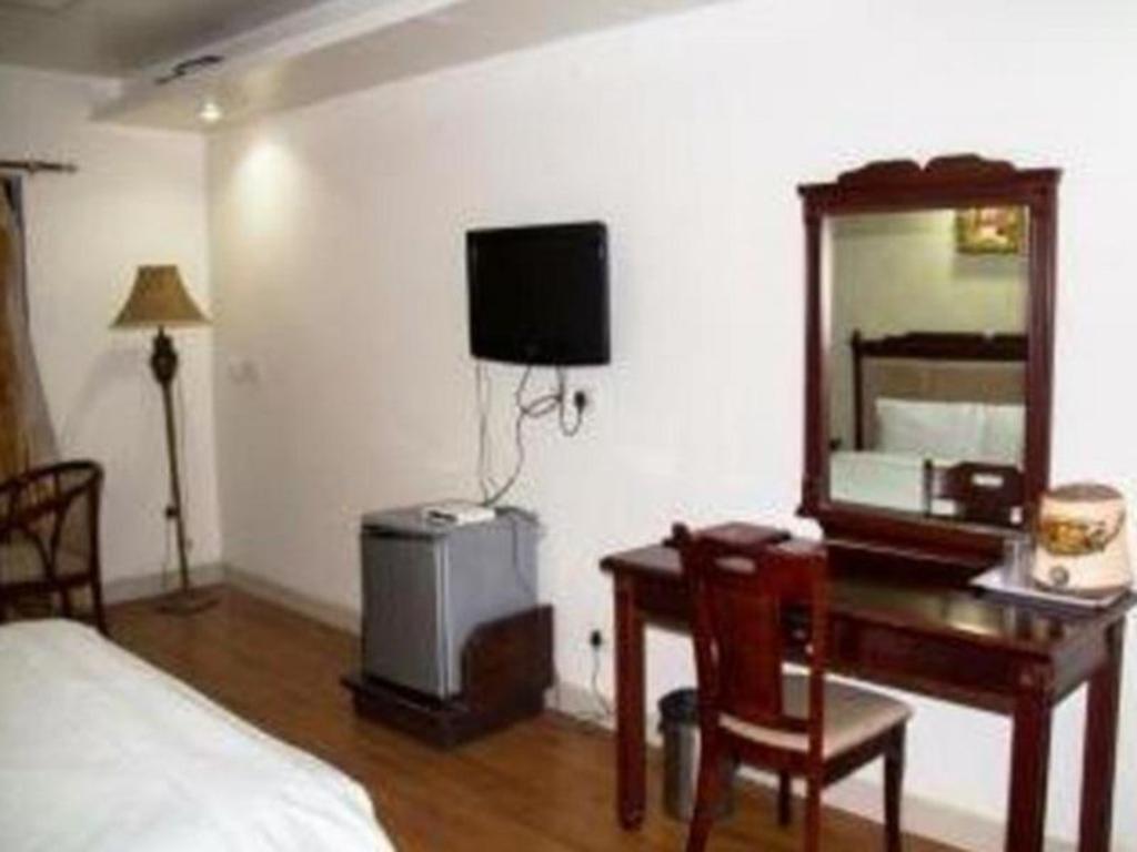 hotel grandeur