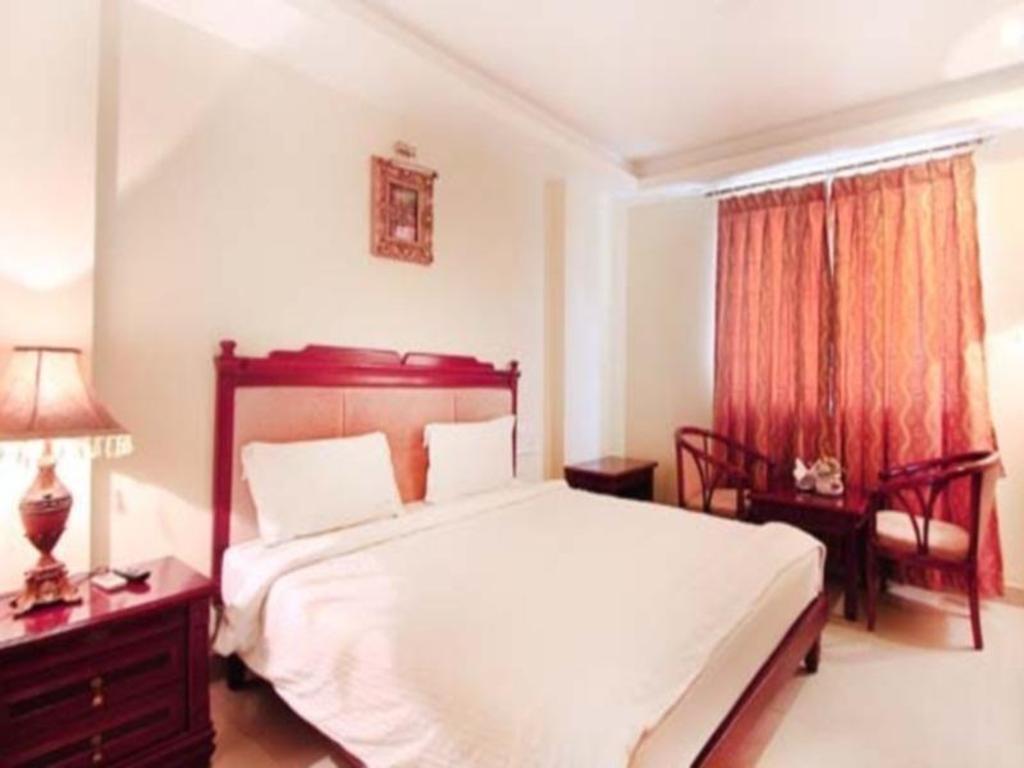 hotel grandeur