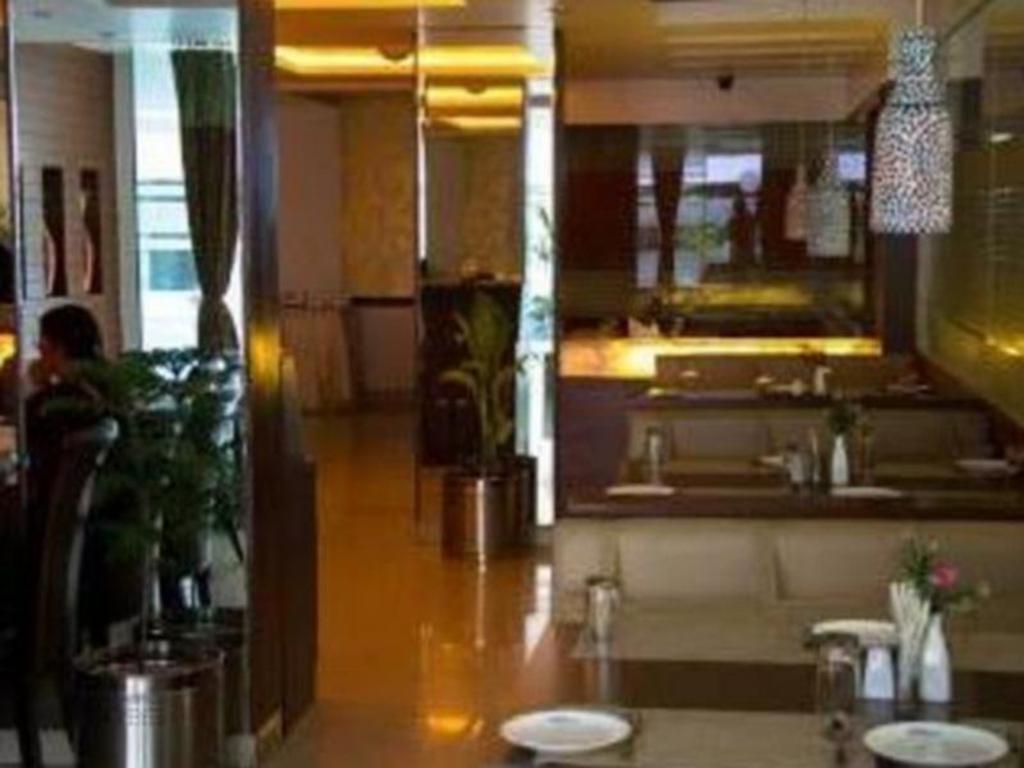hotel grandeur