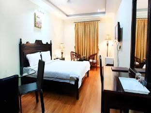hotel grandeur