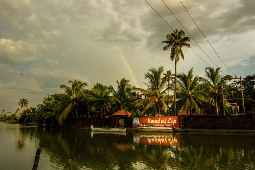 kondai lip backwater heritage resort