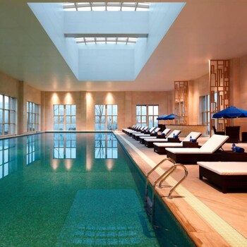 Four Points By Sheraton Luohe,Luohe>>Henan,4 star