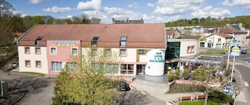 hotel eden