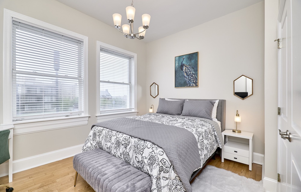 white house at grand central