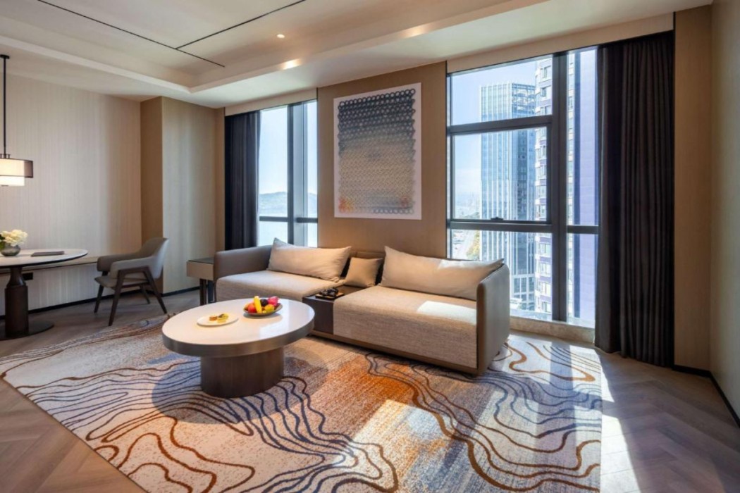 grand mercure yichang waitan