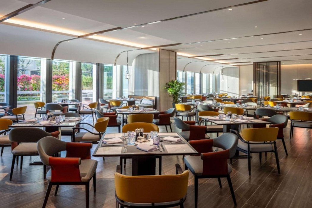 grand mercure yichang waitan