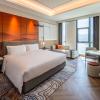 grand mercure yichang waitan